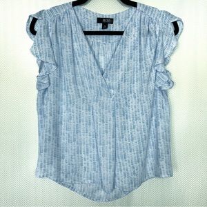 A.n.a. Flutter Sleeve Blouse Size Petite Small